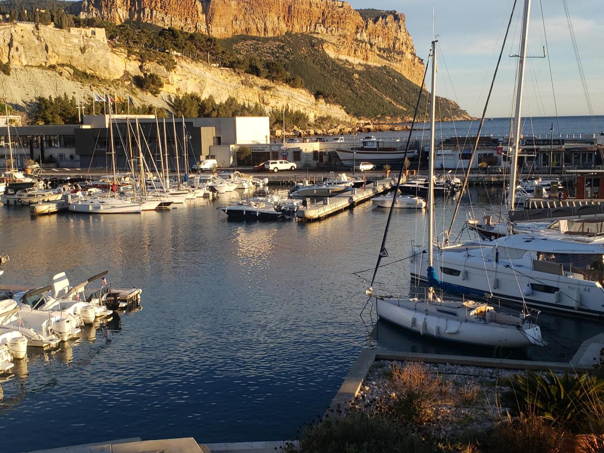 Pleine Vue Apartment Cassis Exterior photo